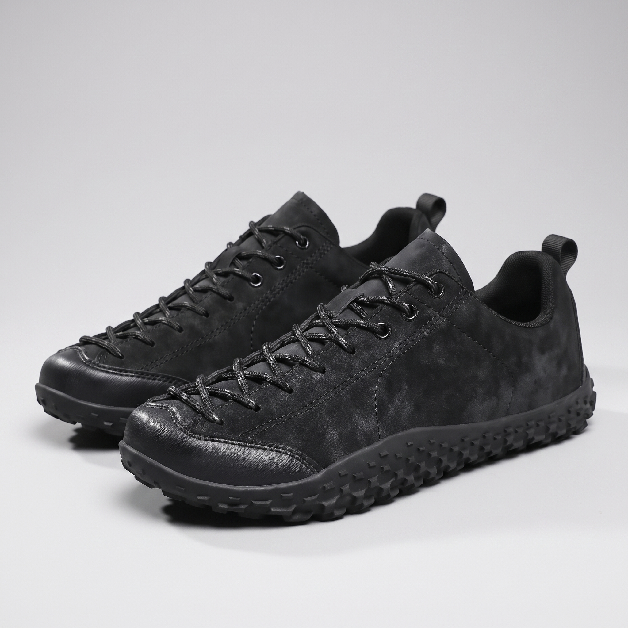 ARDEN COURT SNEAKERS