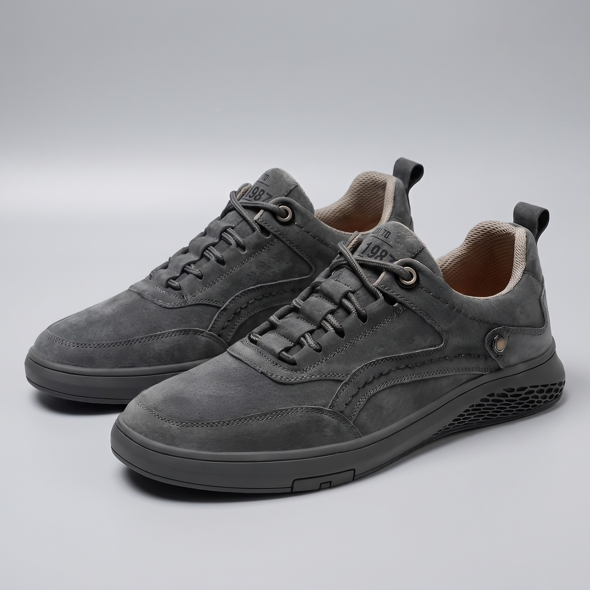 COLTON GRAND SNEAKERS